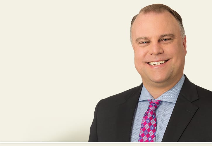 Dr-David-Groteluschen-725x500